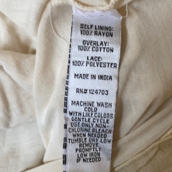 Ivory Crochet boho tunic by Hannah size L - Picture 5 of 6